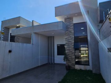 Casa com 2 quartos (1 sendo suíte)
