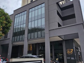Apartamento com 3 dormitórios